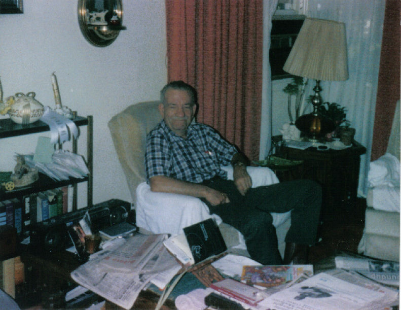Irving Bingen in his home in Sidney, MT, 1998.
